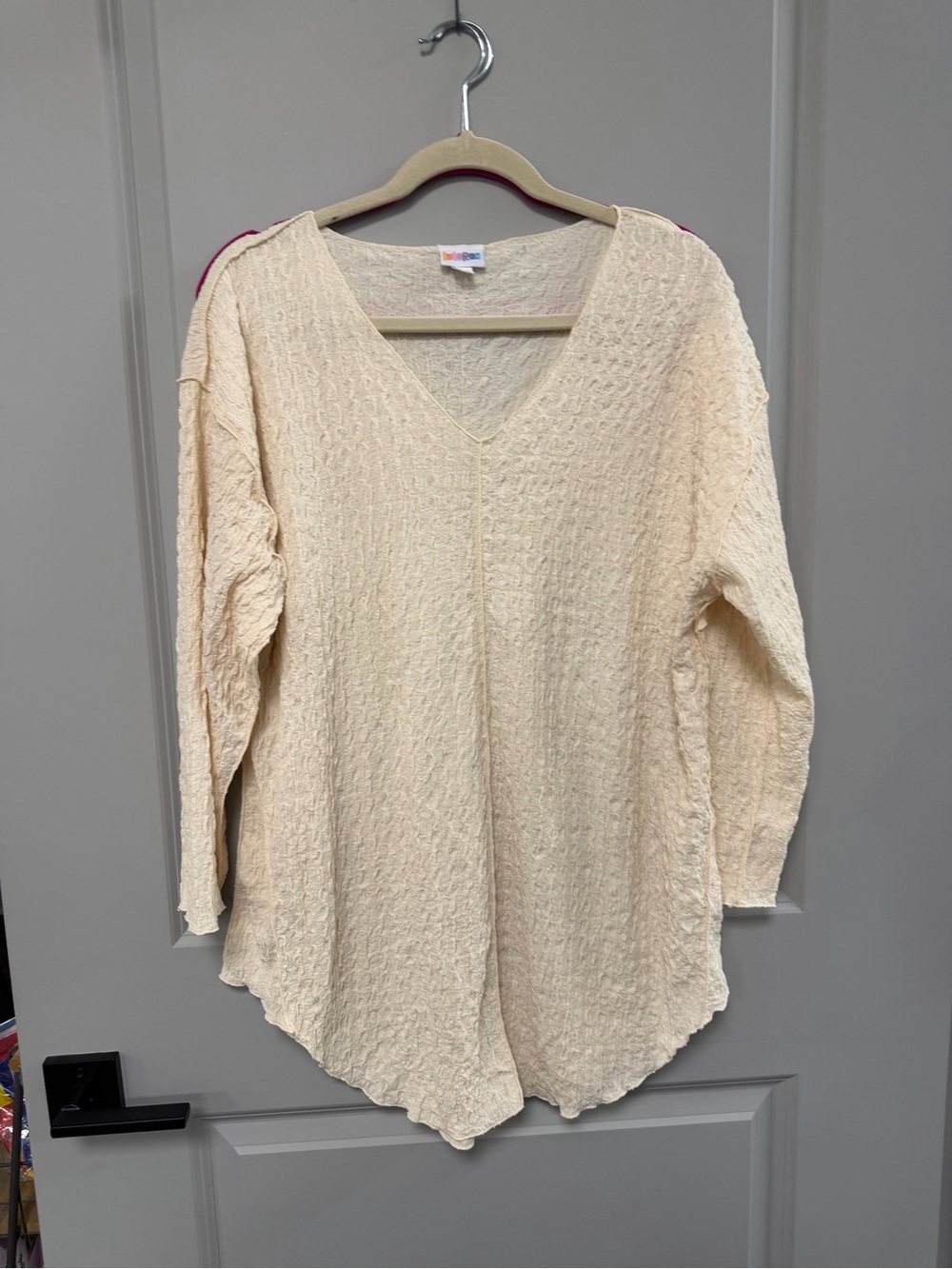 LuLaRoe Cream Textured Tunic Top